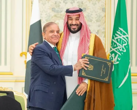 The Kingdom of Saudi Arabia and Pakistan Sign Bilateral Defense Pact